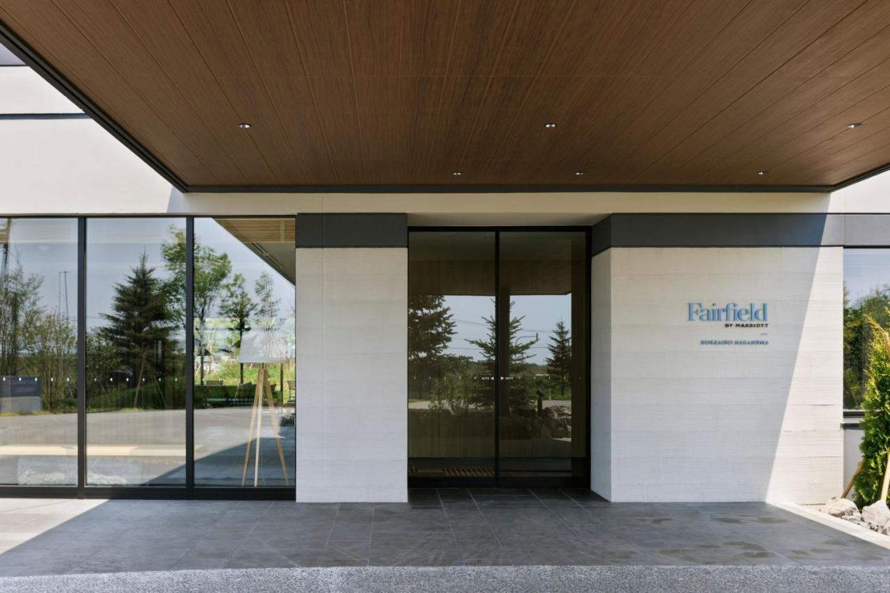 Hotel Fairfield By Marriott Hokkaido Naganuma Exterior foto